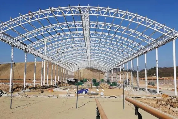 都匀钢结构平台被广泛运用在仓库工业厂房内